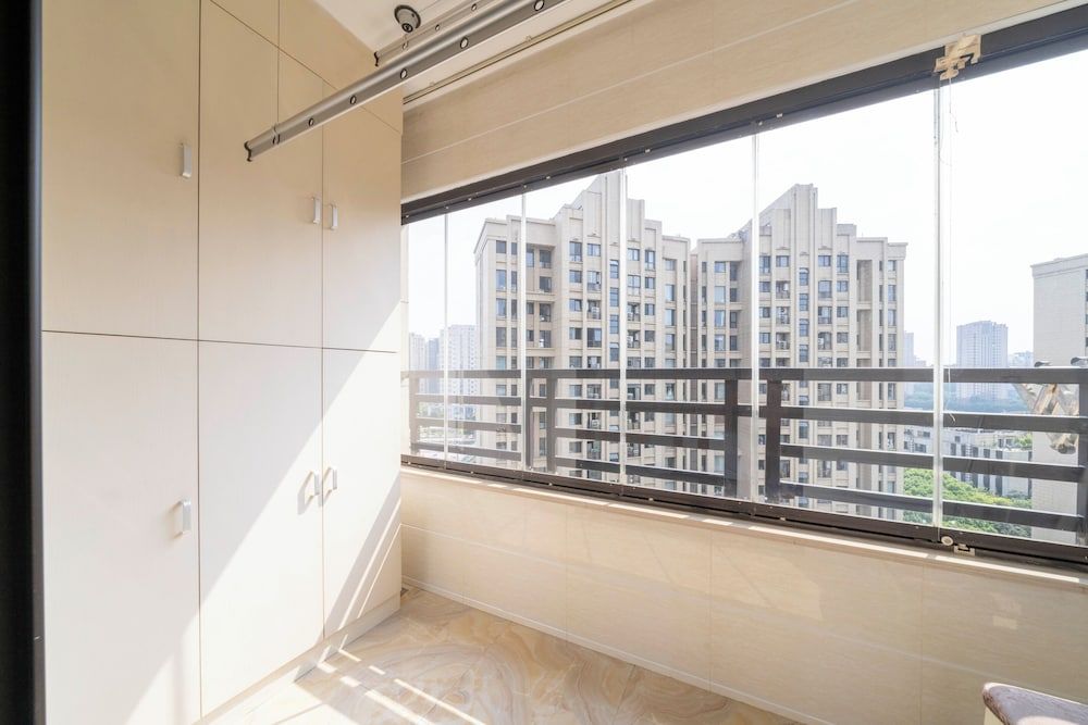 Tyms 2BR APT Xujiahui Dacheng Residence Superior Apartment, 2 Bedrooms, City View 18