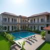 Lavender Hotels with Swimming Pool – Statue of Unity