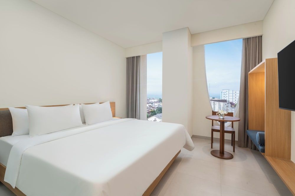 ARTOTEL Leguna Magelang Superior King