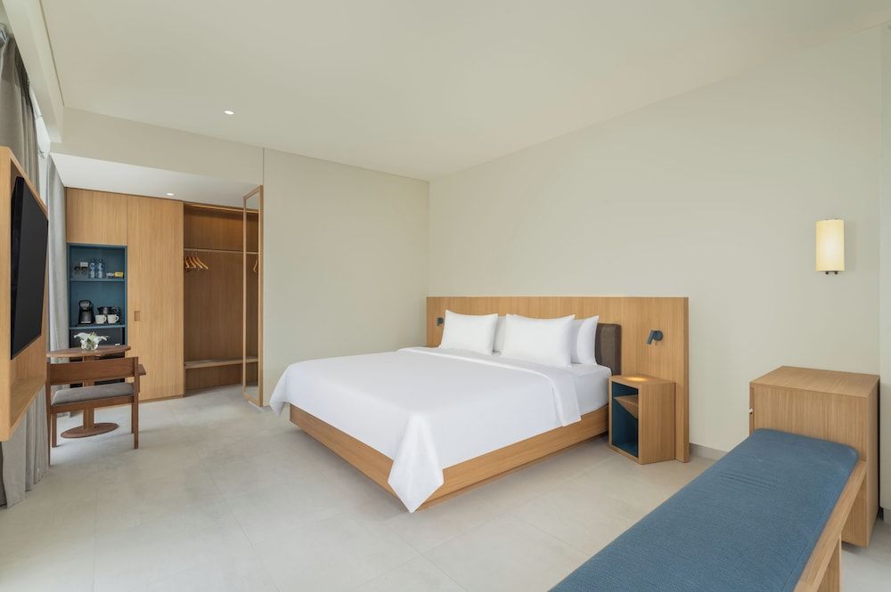 ARTOTEL Leguna Magelang Junior Suite King