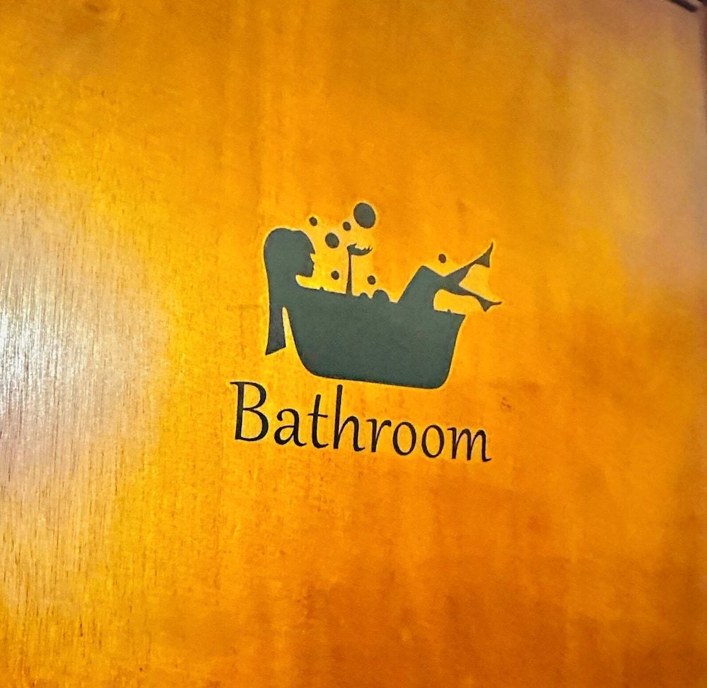 Heathrow roomzzzz B&B Classic Double Room, Non Smoking, Garden Area 45