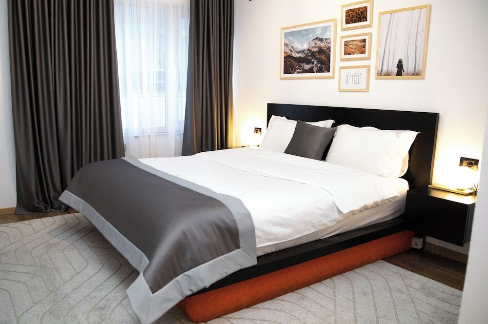 Triss Hotel Standard Double Room 4