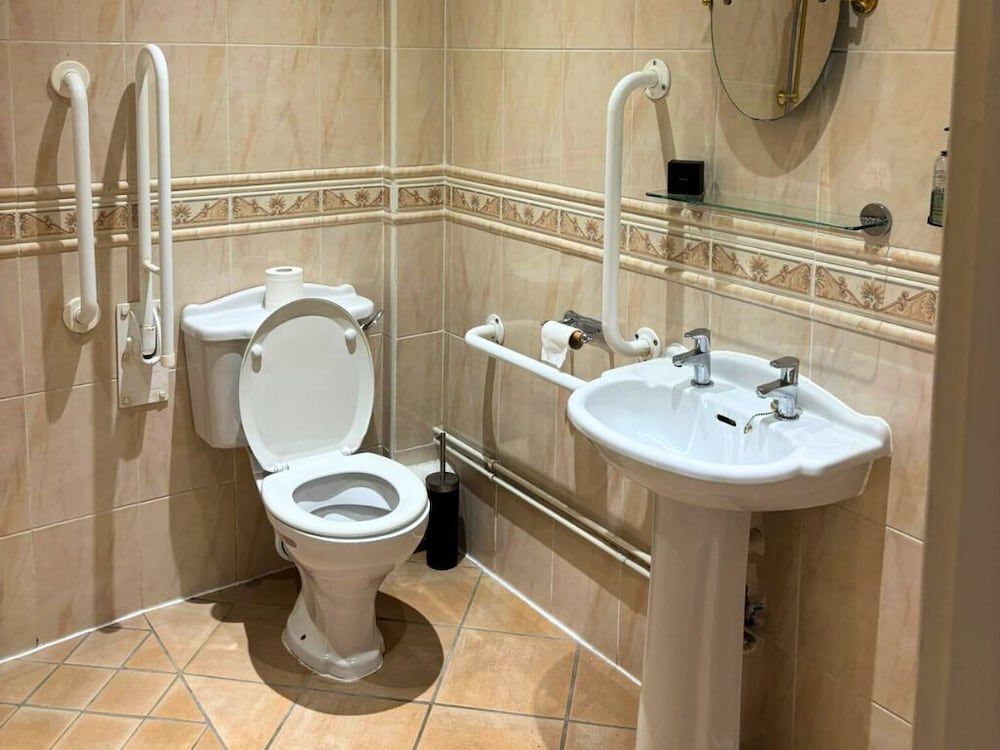 Three Kings Superior Double Room 5