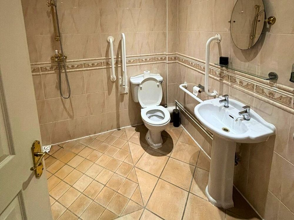 Three Kings Superior Double Room 6