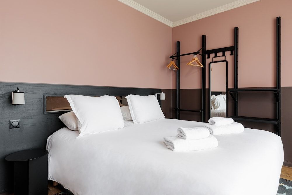 Hôtel Arago - Entrée autonome, réception en ligne - Encore Mieux Superior Double or Twin Room