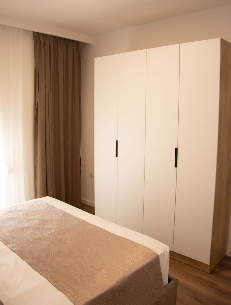 Wave Beachfront Apartments Family Apartment 3