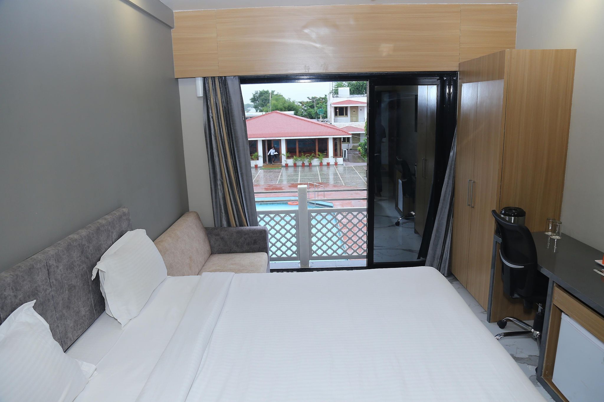 Rupis Resort Standard Double Room 9