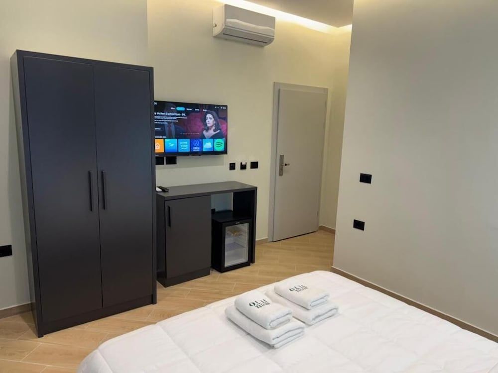 Hotel Tuyo Standard Double Room 6