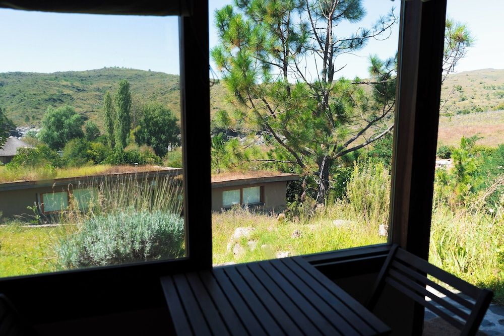 Carolina Leone Comfort Cabin, River View 4