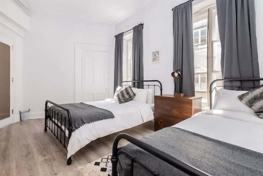 Manoir des Remparts 3 Bdrm Oasis Deluxe Apartment 9