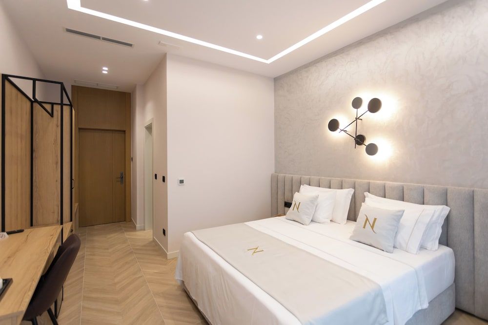 Nayel Hotel Comfort Double or Twin Room, Balcony, City View 2