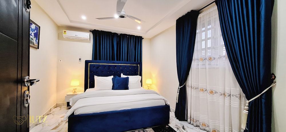 Lutz Ville Apartments Deluxe Suite, Balcony, City View 5