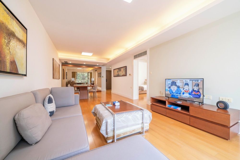 Tyms Cozy 2BR 1BA Apt Xuhui Metro Superior Apartment, 2 Bedrooms, Kitchen, City View 17