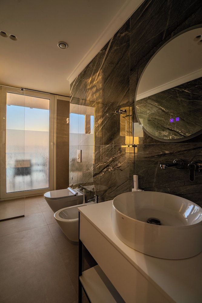 Hotel Majestic Luxury Suite 4