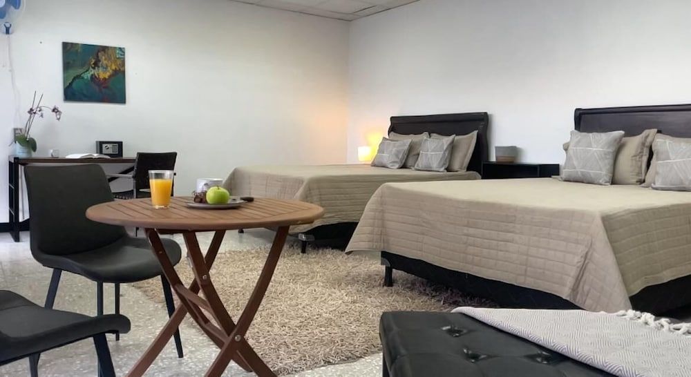 San José Downtown Suites Panoramic Double Room