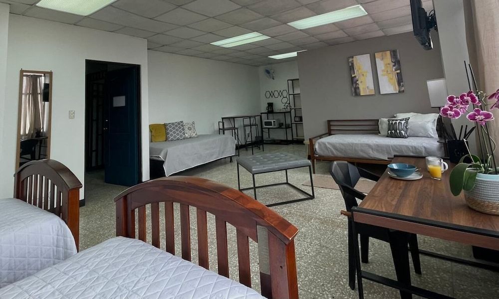 San José Downtown Suites