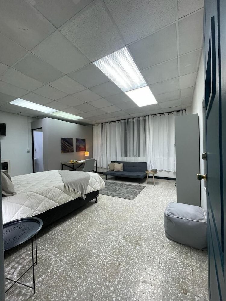 San José Downtown Suites Standard Room, City View 3