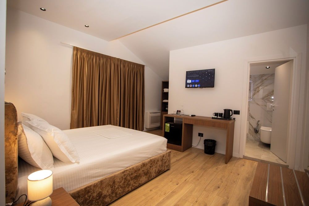 Villa Klaus Hotel  Deluxe Double Room, City View