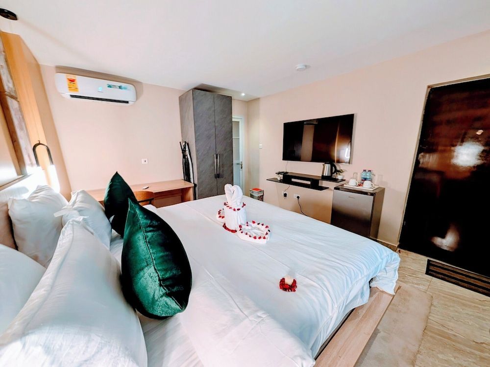 Condos De La ChiChi Economy Room 6