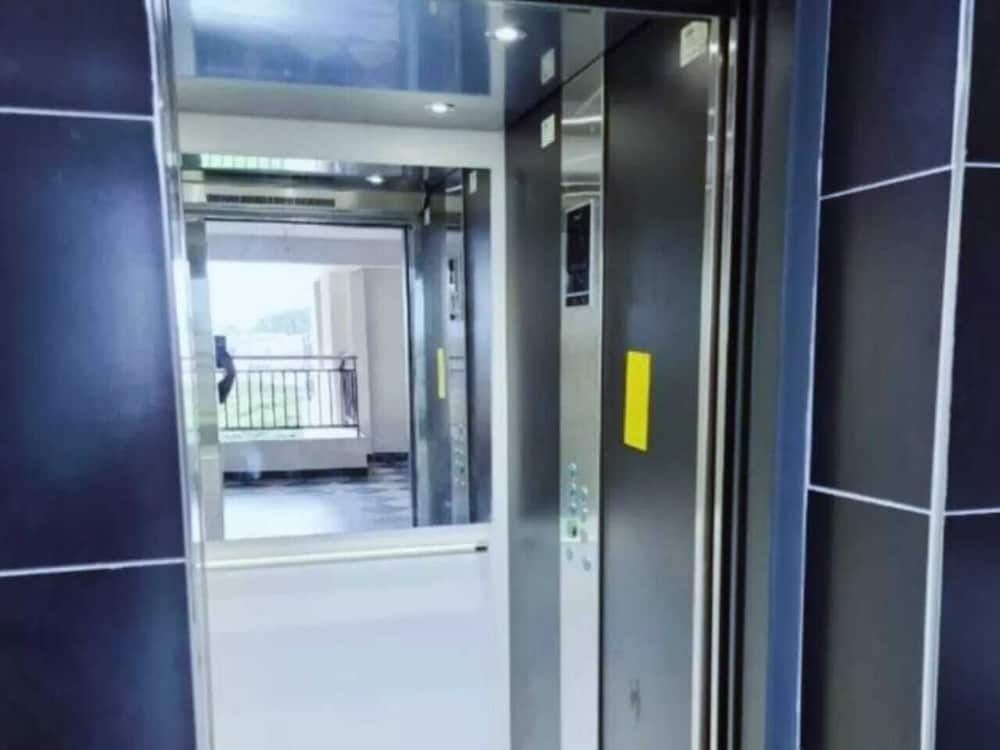 Elevator