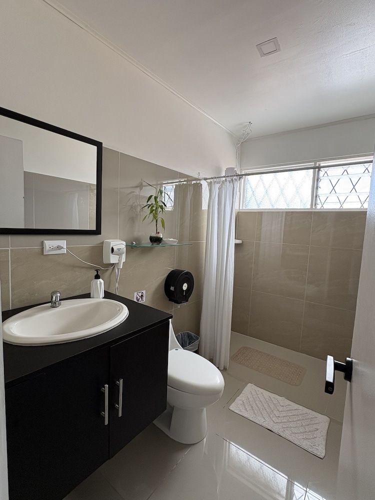 Eco Stay CR Braulio Carrillo 4