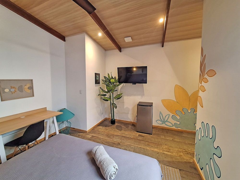 Jungla Urbana BnB - Adults Only Standard Double Room 7