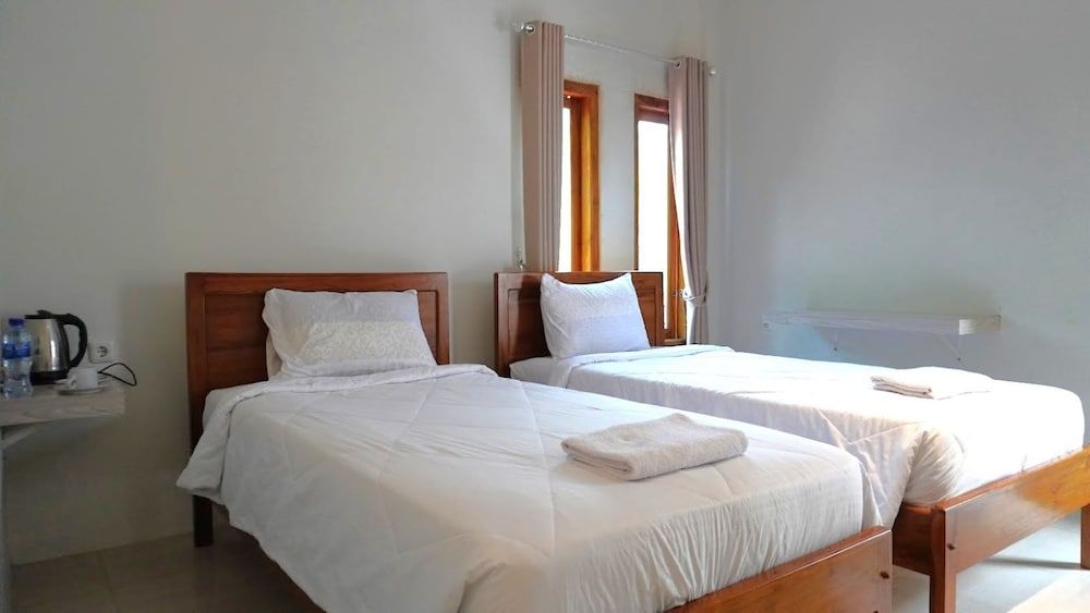 Savira Golo Koe Labuan Bajo Basic Double Room