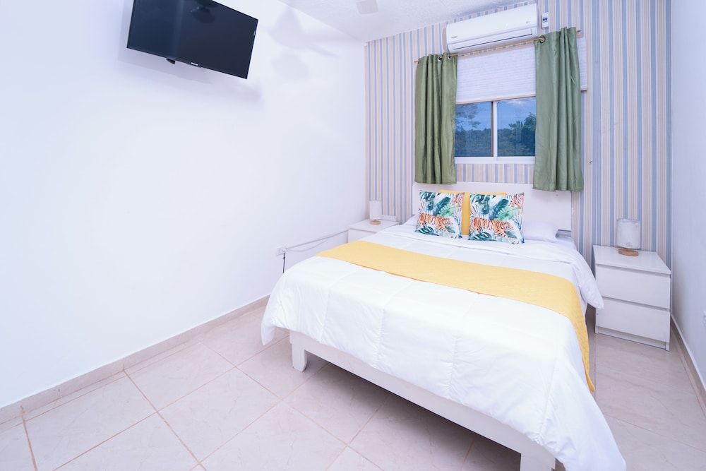 Edma Aparta Hotel Apartment, 1 King Bed with Sofa bed