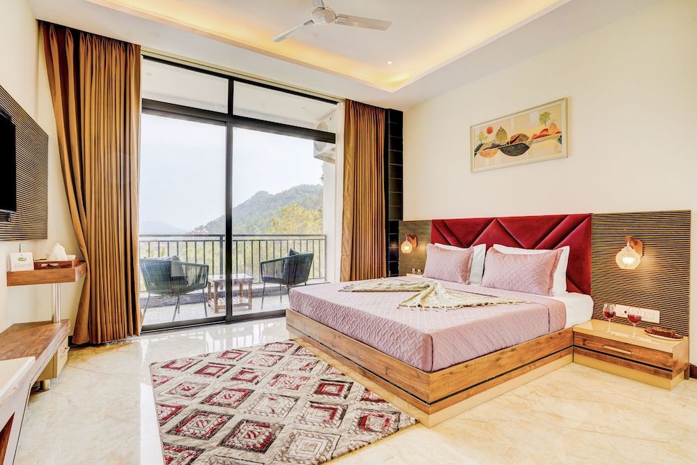 Alaya Stays Serene Woods Hotel Near Mall Road