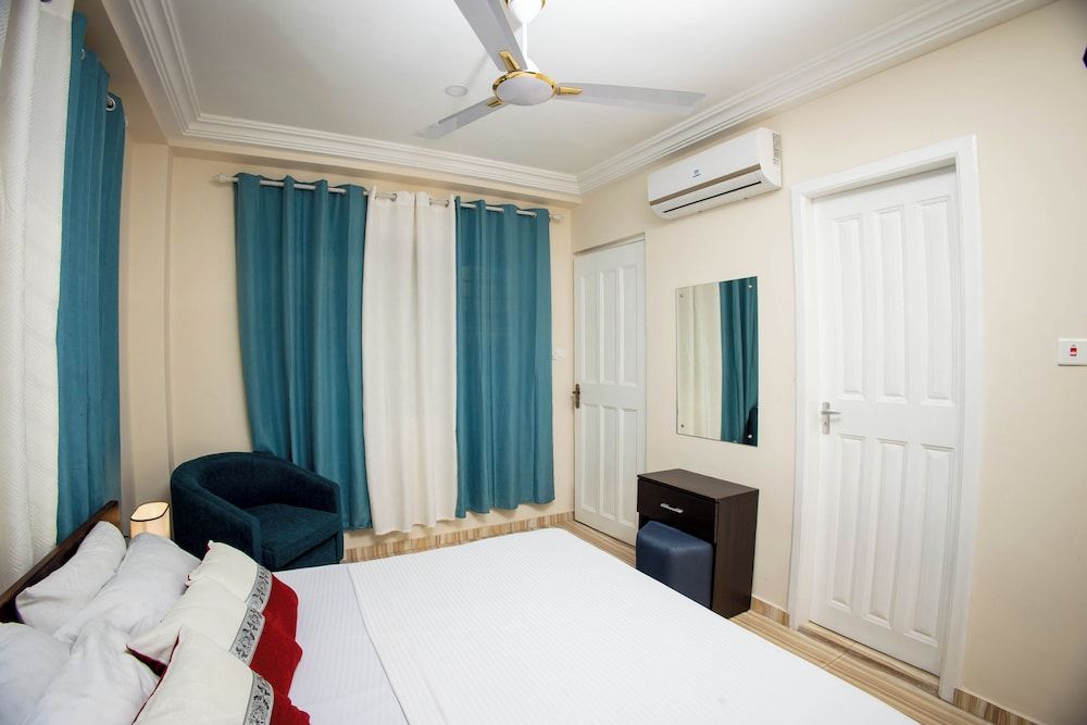 Edens Villa Kumasi Luxury Villa, 1 Queen Bed, Kitchenette