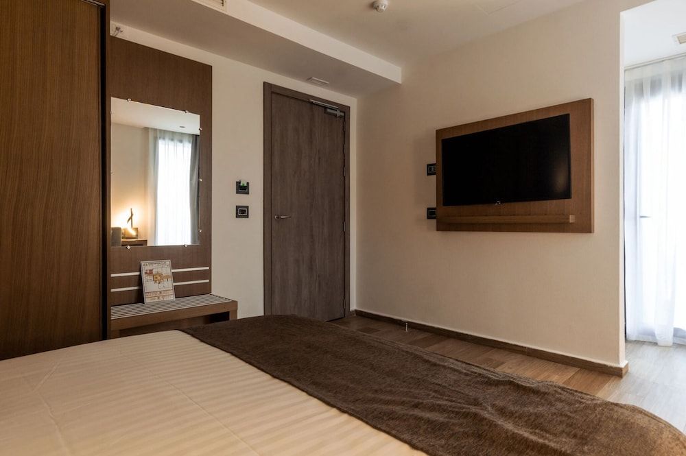 Bayazid Hotel Standard Double or Twin Room, Private Bathroom 10