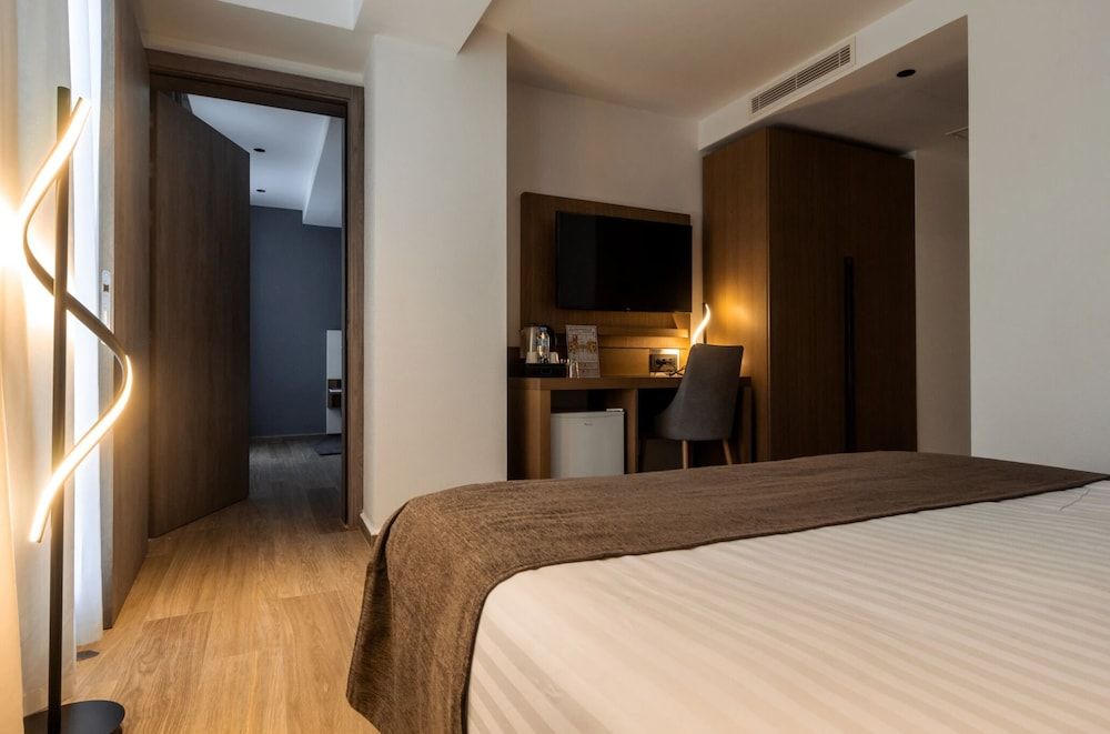 Bayazid Hotel Standard Double or Twin Room, Private Bathroom 2