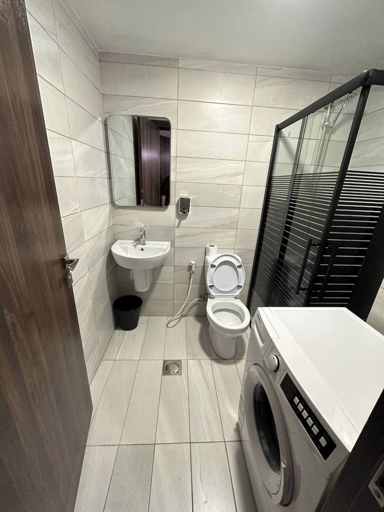 Stylish Luxe Apartment Fr 0005 Apartment, 1 Bedroom, City View 5