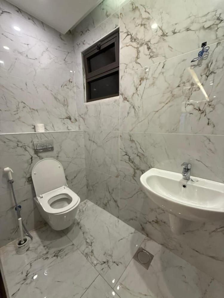 Charming 3 Bedroom Apartment in Amman Apartment, 2 Bedrooms, Smoking, Balcony 21