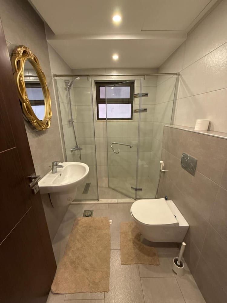 Charming 3 Bedroom Apartment in Amman Apartment, 2 Bedrooms, Smoking, Balcony 16