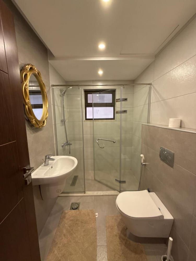 Charming 3 Bedroom Apartment in Amman Apartment, 2 Bedrooms, Smoking, Balcony 18