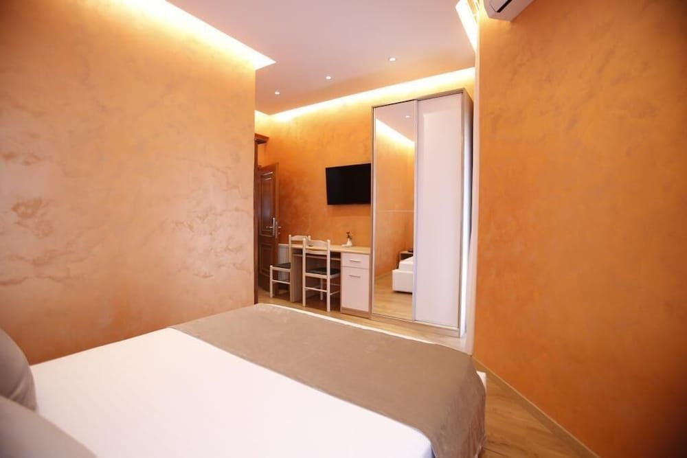 Akropoli Hotel Deluxe Double Room, Balcony, City View 11