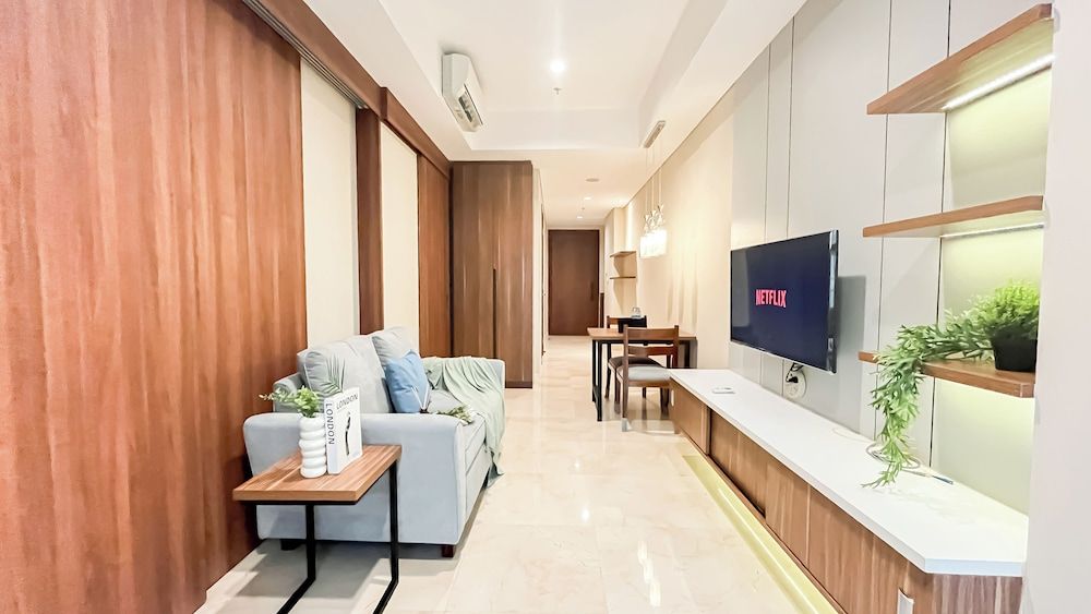 Modern Big 1Br Apartment Branz Simatupang Standard Apartment 11