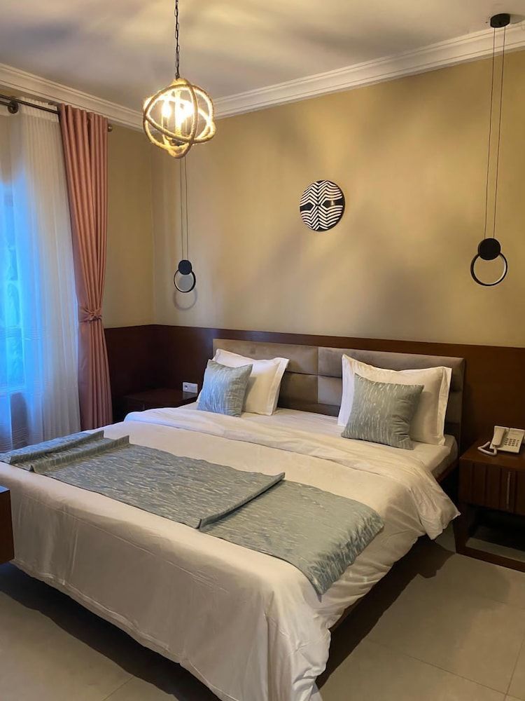 Hotel De L'Air Superior Double Room, City View