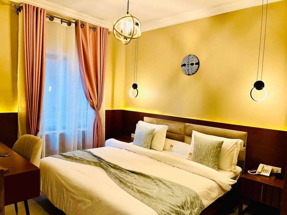 Hotel De L'Air Superior Double Room, City View 2