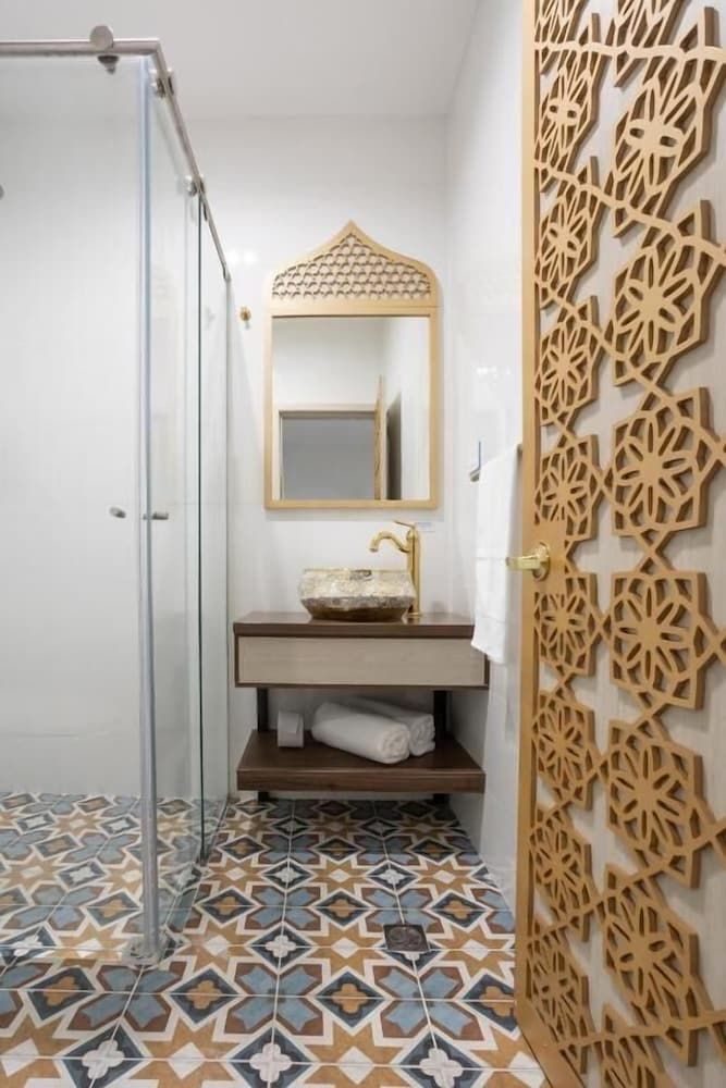 Prixma Hotel Superior Double Room 5