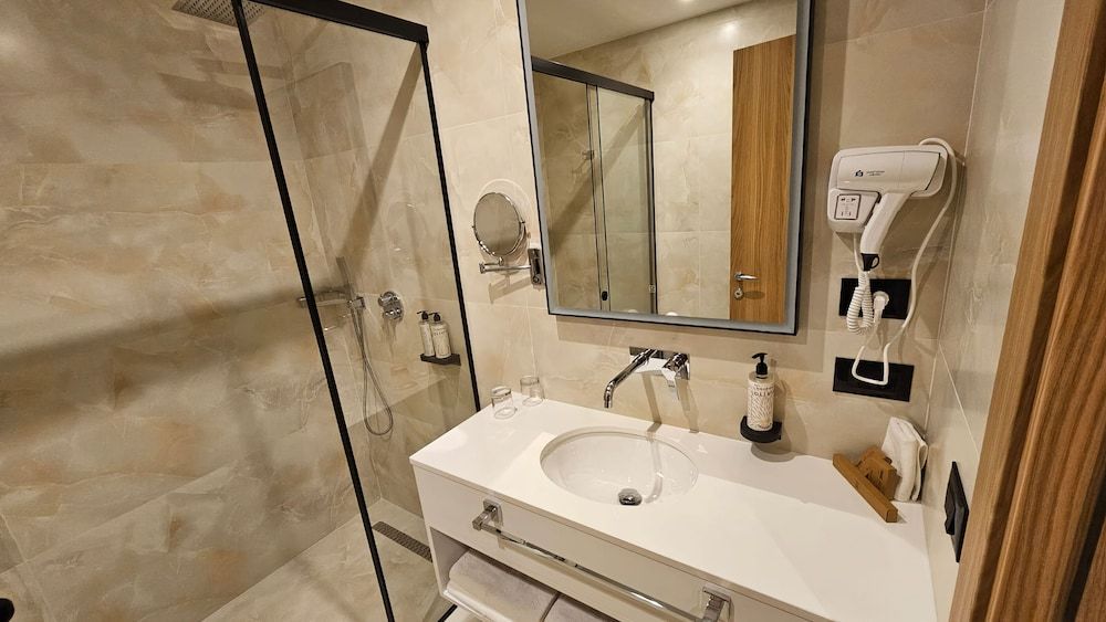 SIBB Hotel Standard Double Room, Non Smoking 3