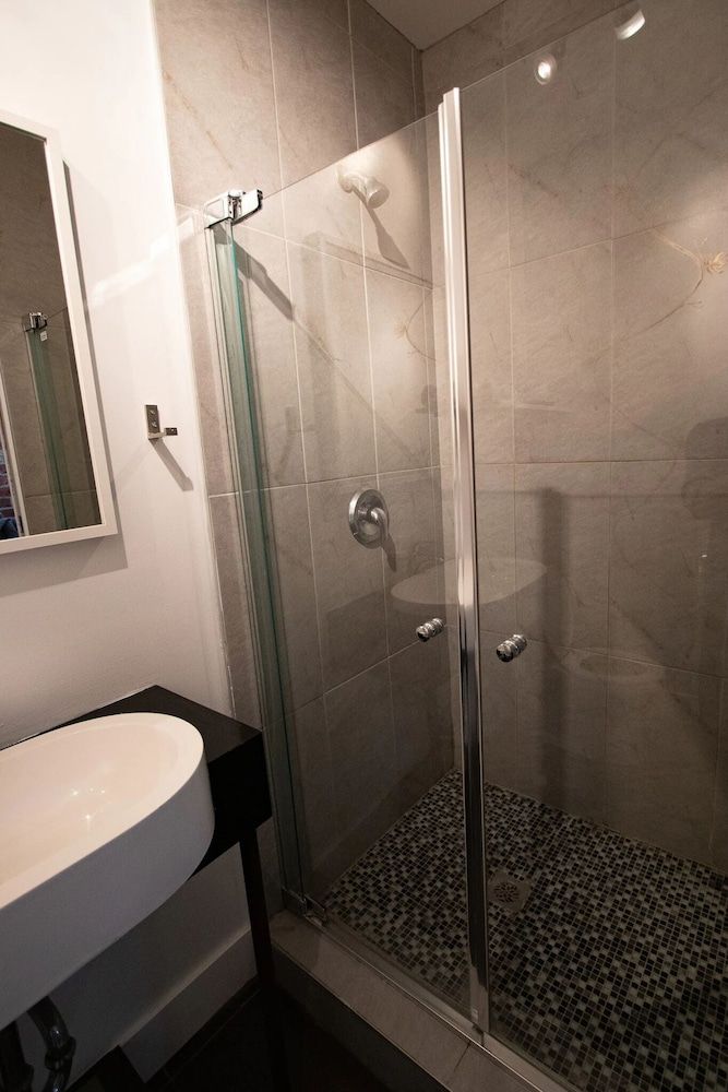 Unique Stays - 3690 St-Denis City Apartment 115