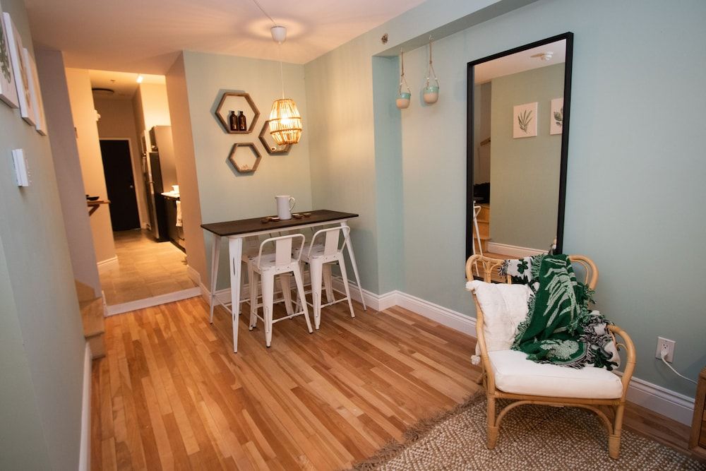 Unique Stays - 3690 St-Denis City Apartment 139