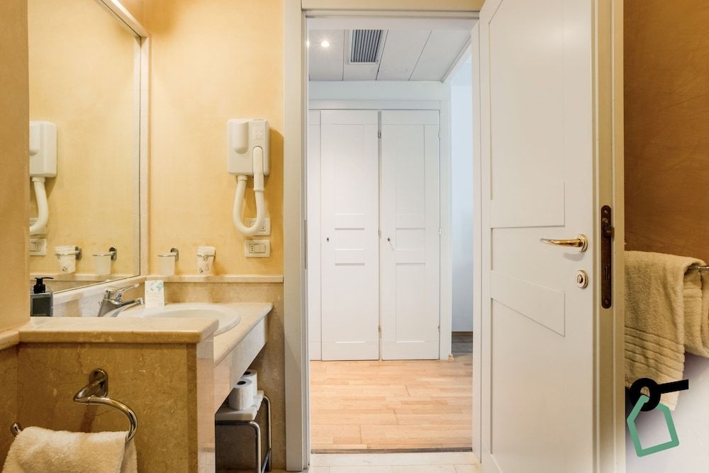 Hotiday Room Collection - Calambrone Double Room 10