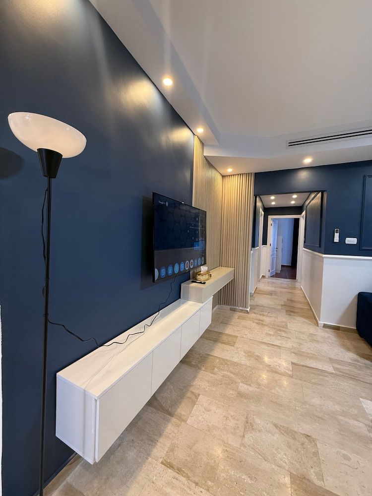 3bedroom Aprt of 200sqm Near Movenpick Hotel Amman Apartment, 3 Bedrooms, Accessible, Smoking 18