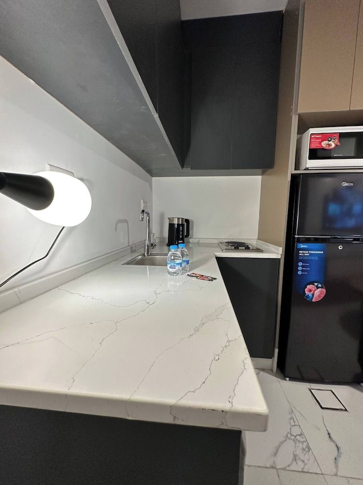 Stylish Luxe Apartment Fr 0003 Apartment, 1 Bedroom, Accessible, Smoking 13