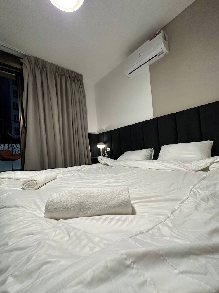 Stylish Luxe Apartment Fr 0003 Apartment, 1 Bedroom, Accessible, Smoking 5