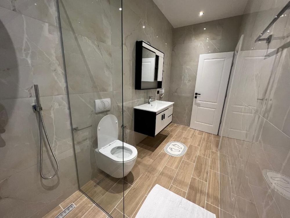 Green Garden Villa Quadruple Room, Garden View 75