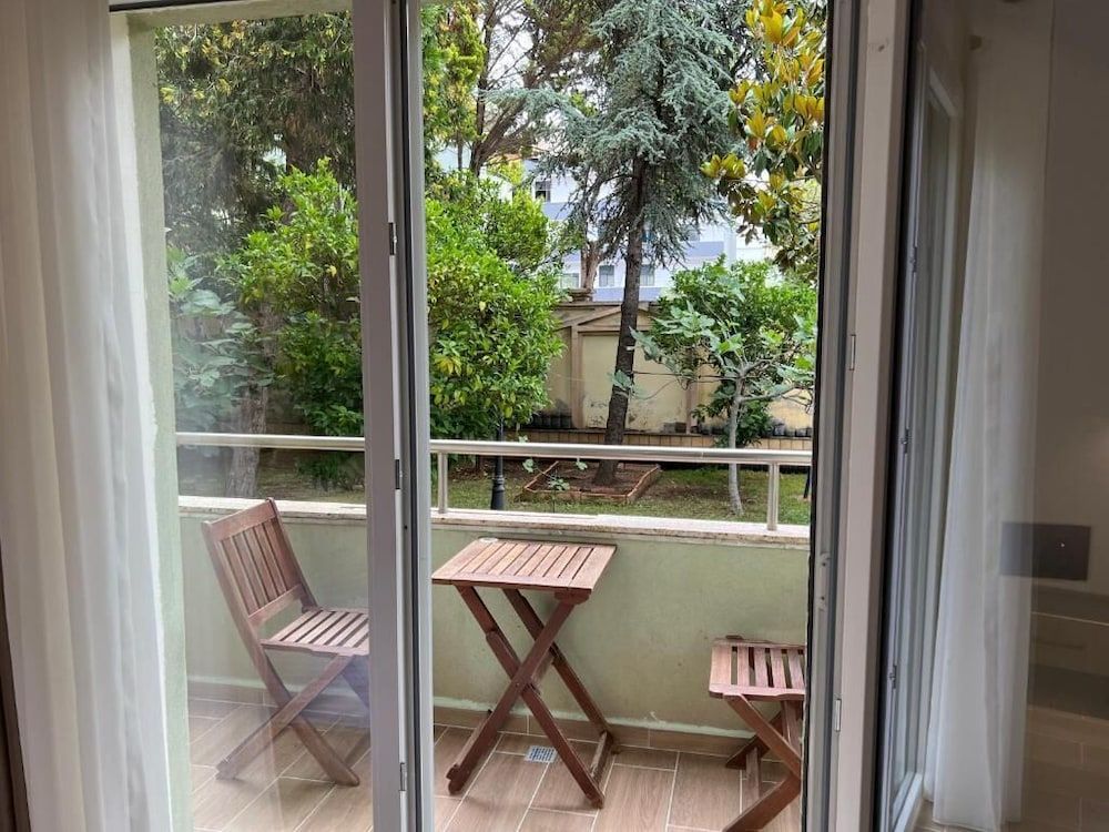 Green Garden Villa Quadruple Room, Garden View 53